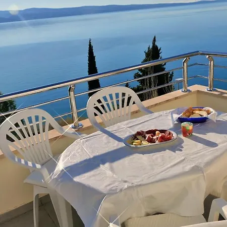 Appartement Slavinj 9