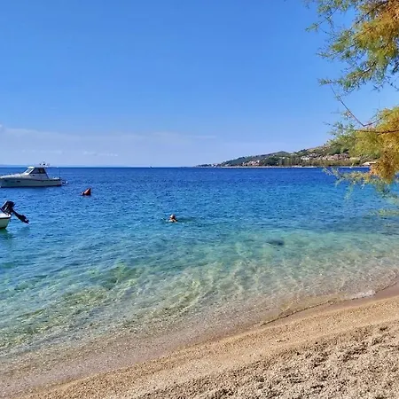 Slavinj 9 Appartement Omiš