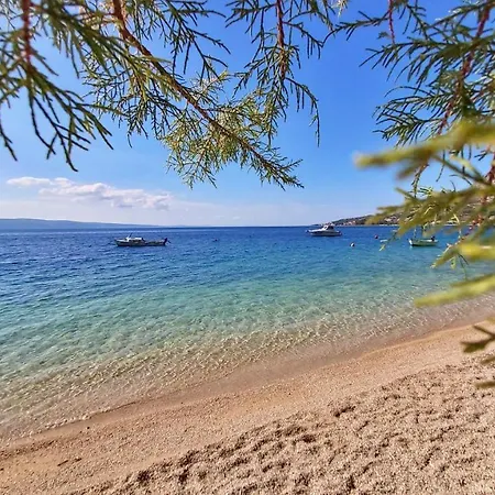 Slavinj 9